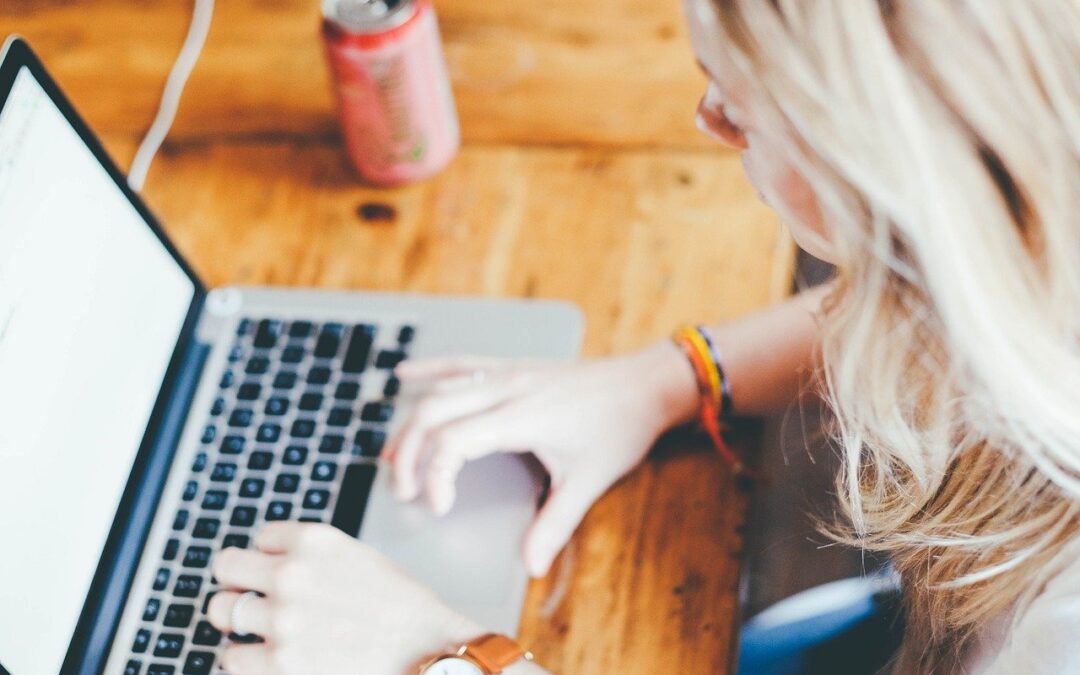 How To Work From Home: Tips to Efficiently Work Remotely